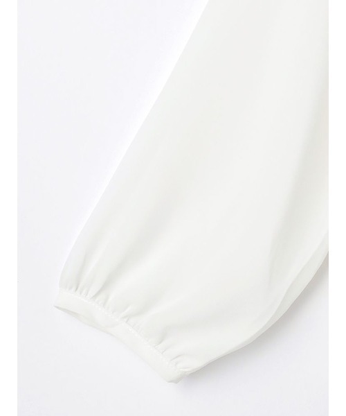 Perfect Suit FActory（パーフェクトスーツファクトリー）の「シャドーストライプ９分袖ブラウス　ホワイト/ベージュ（Tシャツ/カットソー・レディース・オフホワイト/ベージュ・S/M/L）」の10枚目の写真