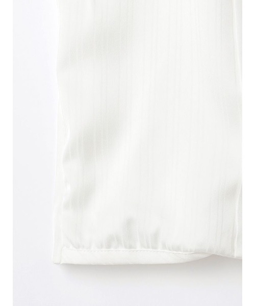 Perfect Suit FActory（パーフェクトスーツファクトリー）の「シャドーストライプ９分袖ブラウス　ホワイト/ベージュ（Tシャツ/カットソー・レディース・オフホワイト/ベージュ・S/M/L）」の11枚目の写真