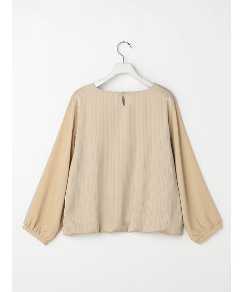 Perfect Suit FActory（パーフェクトスーツファクトリー）の「シャドーストライプ９分袖ブラウス　ホワイト/ベージュ（Tシャツ/カットソー・レディース・オフホワイト/ベージュ・S/M/L）」の3枚目の写真