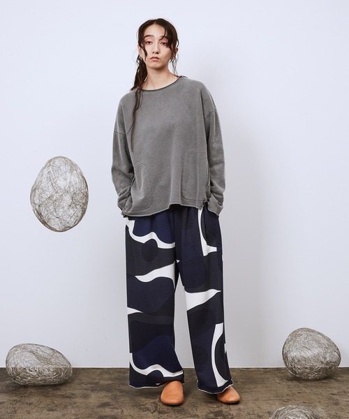 Dulcamara(ドゥルカマラ)の「ピグメントSWカットオフPO(スウェット・メンズ・ブラック/グリーン/ベージュ・0/1)」の11枚目の写真