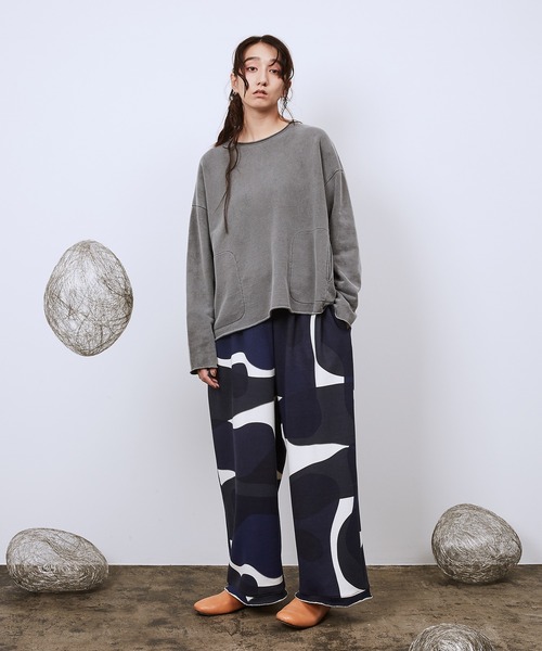 Dulcamara(ドゥルカマラ)の「ピグメントSWカットオフPO(スウェット・メンズ・ブラック/グリーン/ベージュ・0/1)」の15枚目の写真