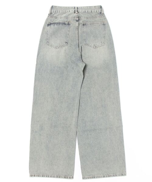 ANAP(アナップ)の「ウォッシュ加工ストレートデニムパンツ(デニムパンツ・レディース・ライトブルー/スミクロ・S/M)」の19枚目の写真