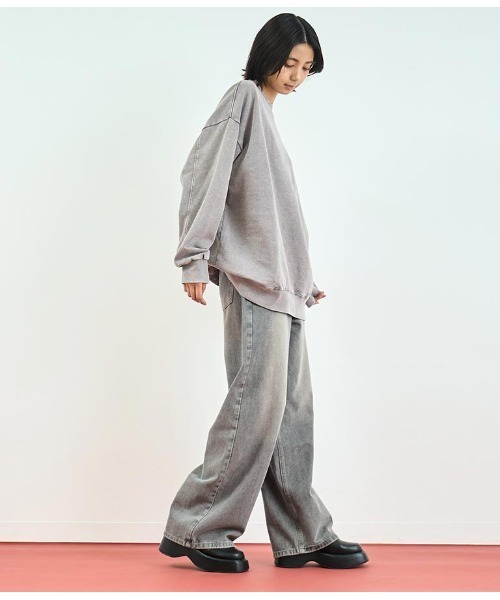 ANAP(アナップ)の「ウォッシュ加工ストレートデニムパンツ(デニムパンツ・レディース・ライトブルー/スミクロ・S/M)」の8枚目の写真