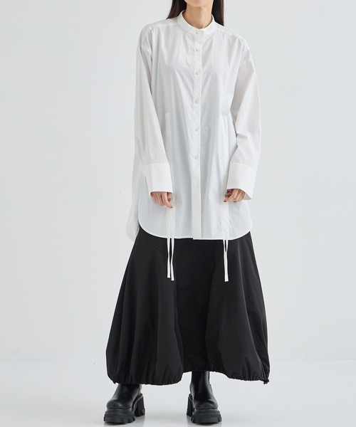 UN3D.　アンスリード　HEM GATHER SH CAMISOLE ホワイト UN3D.（アンスリード）の「HEM GATHER SH CAMISOLE（シャツ
