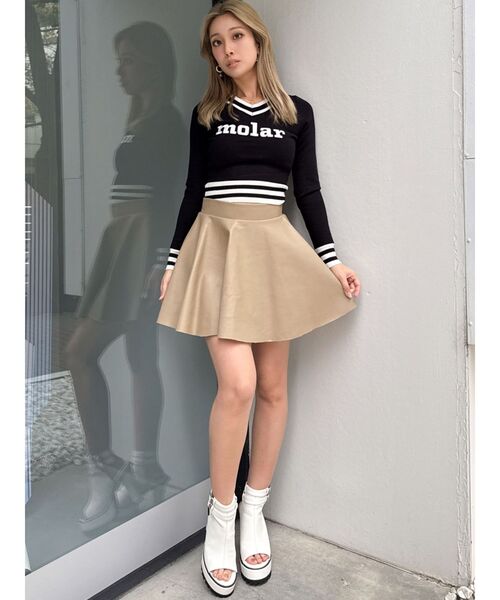 GYDA（ジェイダ）の「molar Vネックニットトップス（ニット/セーター・レディース・ブラック/オフホワイト/グリーン・FREE）」の19枚目の写真