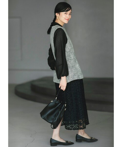 THE SHOP TK （ザ ショップ ティーケー ）の「【ONOFF活躍／セレモニー】刺繍レーススカート／洗える（スカート・レディース・アイボリー/ブラック・12/13）」の4枚目の写真