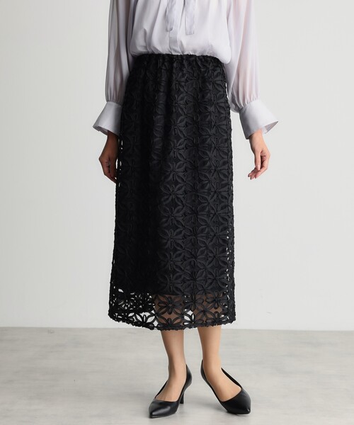 THE SHOP TK （ザ ショップ ティーケー ）の「【ONOFF活躍／セレモニー】刺繍レーススカート／洗える（スカート・レディース・アイボリー/ブラック・12/13）」の5枚目の写真