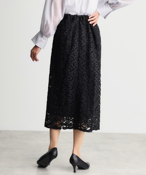 THE SHOP TK （ザ ショップ ティーケー ）の「【ONOFF活躍／セレモニー】刺繍レーススカート／洗える（スカート・レディース・アイボリー/ブラック・12/13）」の7枚目の写真