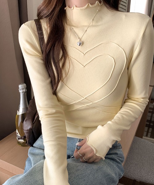 2ly2(トゥーリートゥー)の「着るだけで華やかに!立体ハートデザインメロウ仕上げ長袖Tシャツ(Tシャツ/カットソー・レディース・グレー/ブラック/ベージュ・FREE)」の13枚目の写真