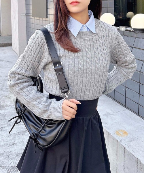 INGNI（イング）の「シャツ襟付ケーブルニット（ニット/セーター・レディース・グレー系4/ホワイト×ブルー/ネイビー系8・M）」の5枚目の写真