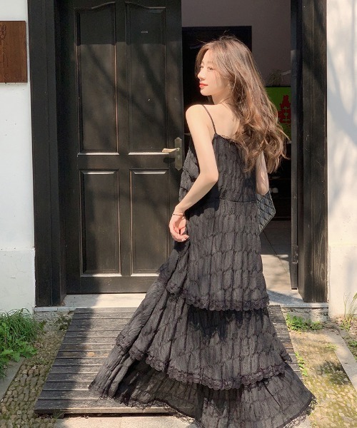 LAC-VERT(ラック・ヴェール)の「ティアードレースキャミワンピース【動画あり】(ワンピース・レディース・ブラック/ホワイト/ライトブルー・FREE)」の17枚目の写真