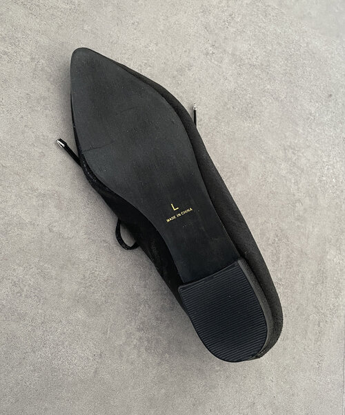 Thevon（ゼボン）の「ギャザーバレエシューズ（パンプス・レディース・ブラック/シルバー・M/L）」の9枚目の写真