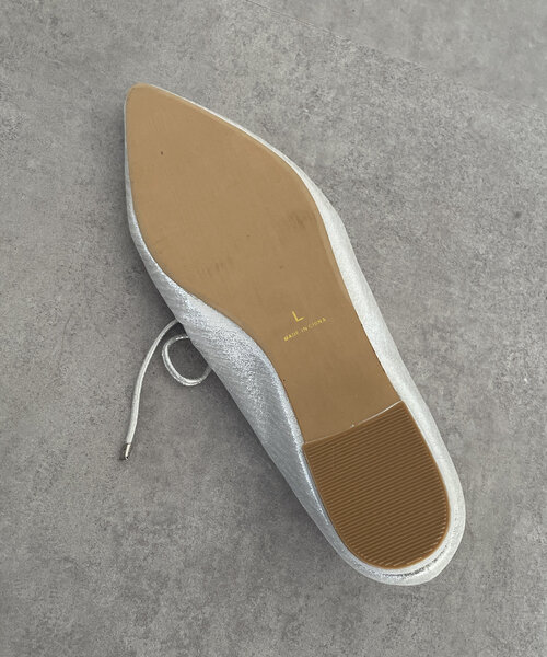 Thevon（ゼボン）の「ギャザーバレエシューズ（パンプス・レディース・ブラック/シルバー・M/L）」の16枚目の写真