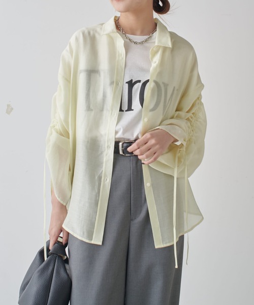 Lui's(ルイス)の「シアーギャザ―スリーブシャツ(シャツ/ブラウス・レディース・ホワイト/チャコールグレー/サックスブルー/イエロー/ブラウン/スカイブルー系/ブラック・FREE)」の7枚目の写真