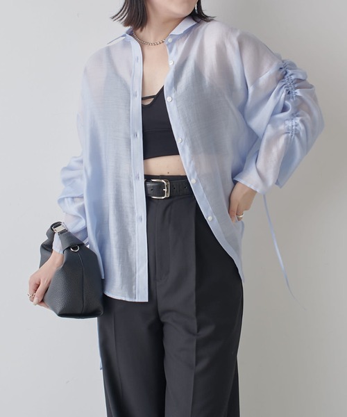 Lui's シアーギャザースリーブシャツ　サックスブルー　シアーシャツ　ルイス Lui's（ルイス）の「シアーギャザースリーブシャツ（シャツ