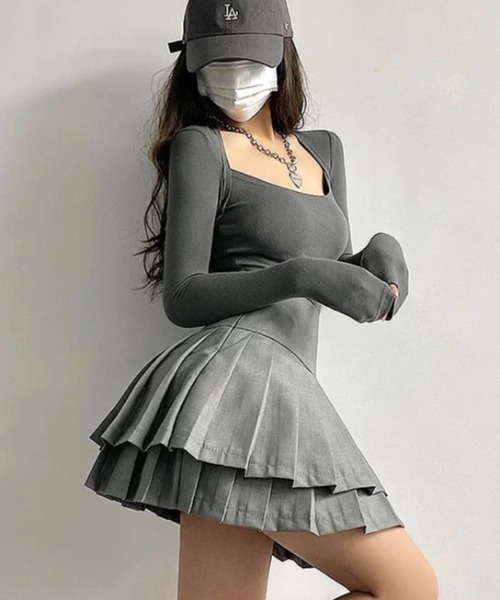 SHEENA(シーナ)の「インパン付きダブルプリーツミニスカート(スカート・レディース・ホワイト/ブラック/グレー・M)」の12枚目の写真