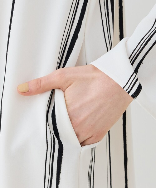 ドローイングラインプリント クルーネックマキシワンピース