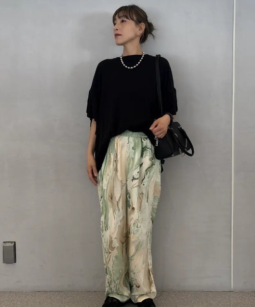 ROSE BUD(ローズバッド)の「FRILL BIG TEE(Tシャツ/カットソー・レディース・ブラック/ホワイト/カーキ・ONE SIZE)」の10枚目の写真