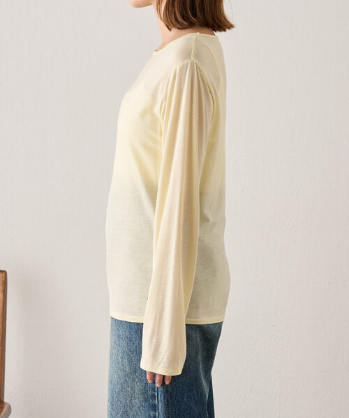 SHENERY（シーナリー）の「《新色登場！/程よいシアー感》レーヨン混シアープルオーバー（Tシャツ/カットソー・レディース・ライトグレー/イエロー/オフホワイト/グレイッシュベージュ/ブラック・FREE）」の6枚目の写真