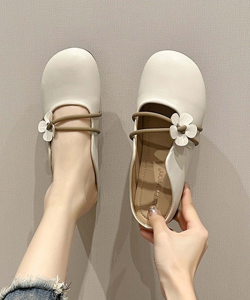 shoes365(シューズスリーシックスファイヴ)の「【shoes 365】フラワーデザインストラップミュールシューズ (SS)(スリッポン・レディース・オフホワイト/ベージュ・23.0cm/22.5cm/25.0cm/24.5cm/24.0cm/23.5cm)」の3枚目の写真