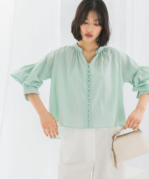 URBAN RESEARCH ROSSO WOMEN（アーバンリサーチ　ロッソ）の「ボタンデザインショートシャツブラウス（シャツ/ブラウス・レディース・キャメル/ミント/アイボリー・FREE）」の18枚目の写真