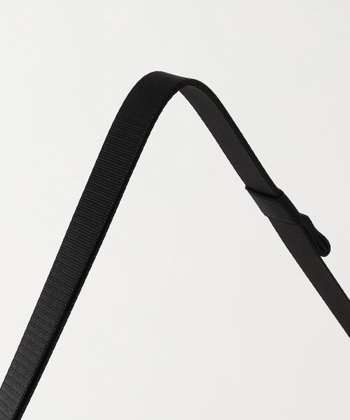 BEAUTY&YOUTH UNITED ARROWS（ビューティーアンドユースユナイテッドアローズ）の「ライト ナイロン クロス ショルダーバッグ（ショルダーバッグ・メンズ・ブラック/ケリーグリーン/コバルトブルー・FREE）」の4枚目の写真