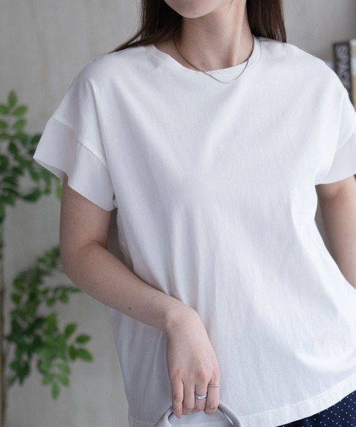 HusHusH（ハッシュアッシュ）の「HusHusH 袖切替プルオーバー（Tシャツ/カットソー・レディース・コーラルピンク/ブラック/サックスブルー/オフホワイト/チャコールグレー・M/L）」の2枚目の写真