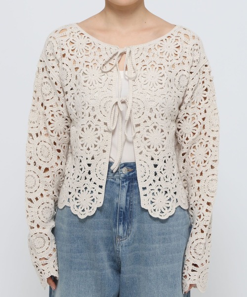 LOWRYS FARM（ローリーズファーム）の「クロシェ２ＷＡＹカーディガン　324470（カーディガン/ボレロ・レディース・ブラック/アイボリー/イエロー・FREE）」の4枚目の写真