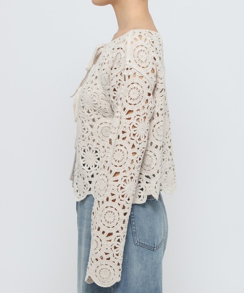 LOWRYS FARM（ローリーズファーム）の「クロシェ２ＷＡＹカーディガン　324470（カーディガン/ボレロ・レディース・ブラック/アイボリー/イエロー・FREE）」の5枚目の写真