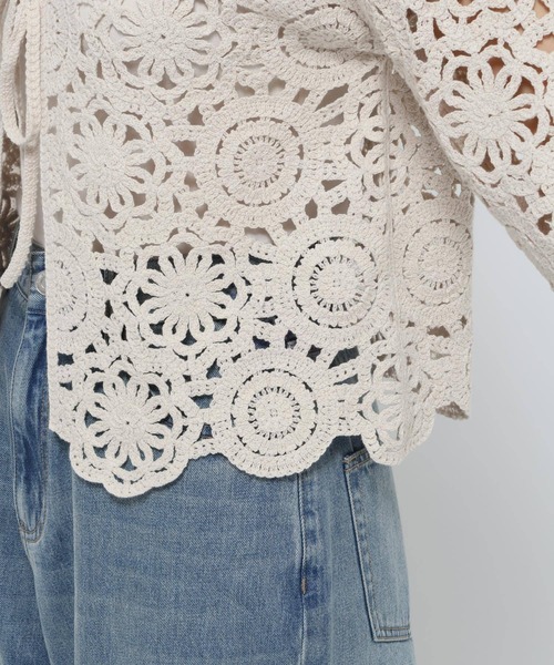 LOWRYS FARM（ローリーズファーム）の「クロシェ２ＷＡＹカーディガン　324470（カーディガン/ボレロ・レディース・ブラック/アイボリー/イエロー・FREE）」の11枚目の写真