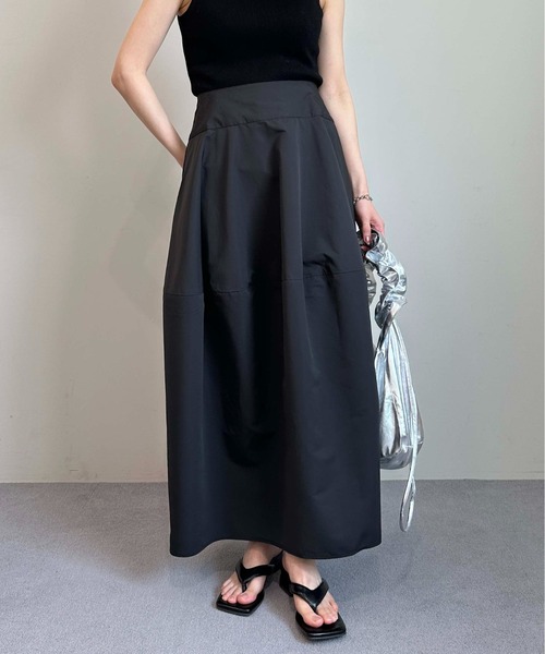 1chaku.(イッチャク)の「バレルデザインスカート(スカート・レディース・ブラック/ライトグリーン/チャコール/サンドベージュ/ライトブルーグレー・マルチサイズ)」の11枚目の写真