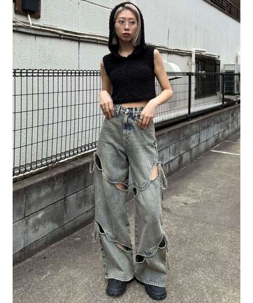 EMODA(エモダ)の「シャギーフードニットタンクトップ(ニット/セーター・レディース・アイボリー/ブラック/グレー・FREE)」の9枚目の写真