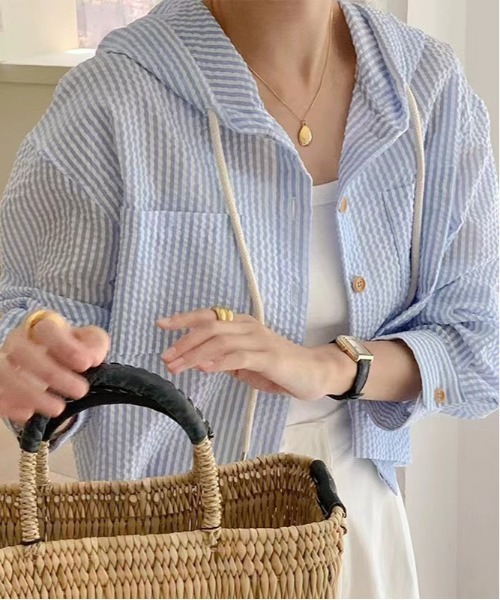 Per sist ence(パーシエンス)の「シアーストライプフード付きシャツ(シャツ/ブラウス・レディース・ブルー/ホワイト・LARGE/MEDIUM)」の8枚目の写真