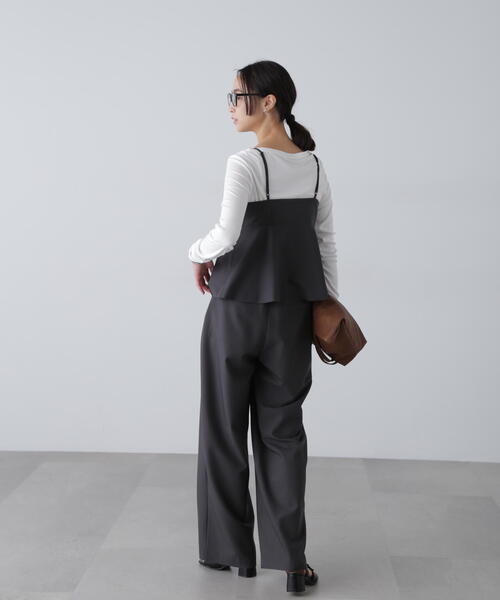 FREE'S MART（フリーズマート）の「〈セットアップ対応〉タックセミワイドパンツ（その他パンツ・レディース・ホワイト系その他/ブルー/ブラック・SMALL/MEDIUM）」の11枚目の写真