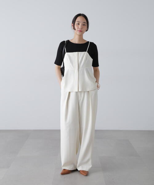 FREE'S MART（フリーズマート）の「〈セットアップ対応〉タックセミワイドパンツ（その他パンツ・レディース・ホワイト系その他/ブルー/ブラック・SMALL/MEDIUM）」の17枚目の写真