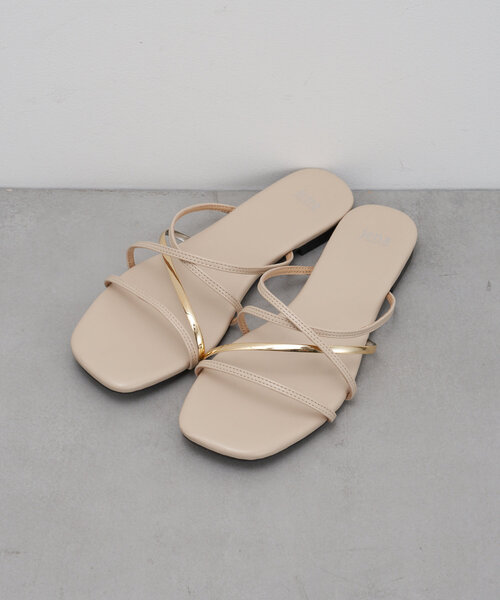 Jena espace merveilleux（ジェナ　エスパスメルヴェイユ）の「ラインフラットシューズ（サンダル・レディース・シルバー/ブラック/ベージュ・LARGE/MEDIUM）」の12枚目の写真