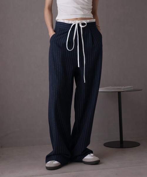 Ulysses（ユリシス）の「ダブルウエストレイヤードピンストライプ