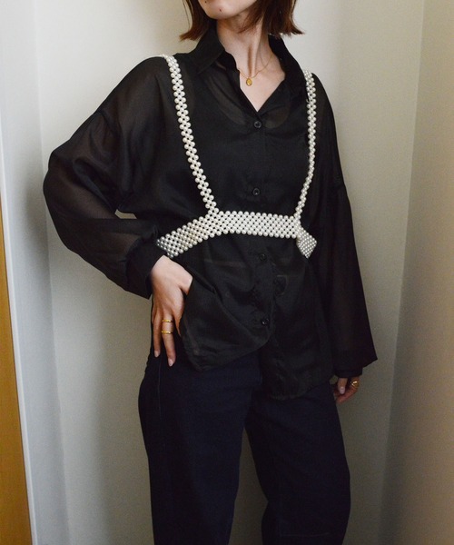 styiro（スタイロ）の「【10色展開】光沢感シアーボリュームカラーブラウスシャツ 冷房対策（シャツ/ブラウス・レディース・ブラック/ホワイト/グレー/ブルー/ピンク/パープル/オレンジ/クリーム/グリーン系その他/イエロー・FREE）」の18枚目の写真