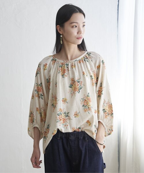 LBC（エルビーシー）の「リネン混ブーケプリントパフスリーブ（シャツ/ブラウス・レディース・オレンジ/ブルー・M）」の21枚目の写真