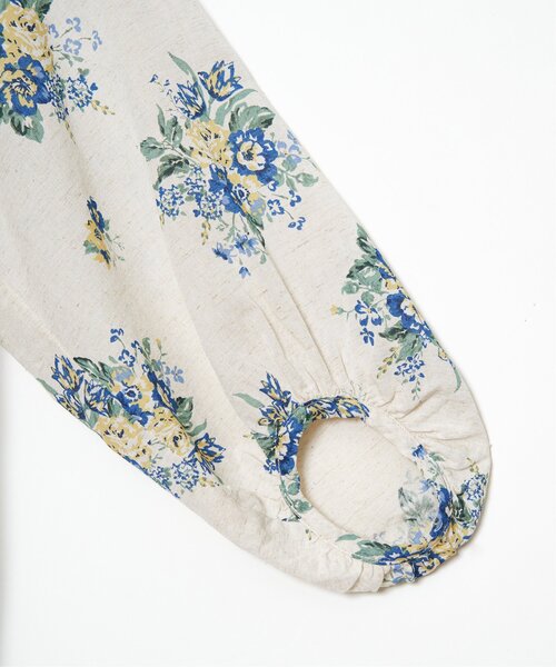 LBC（エルビーシー）の「リネン混ブーケプリントパフスリーブ（シャツ/ブラウス・レディース・オレンジ/ブルー・M）」の13枚目の写真