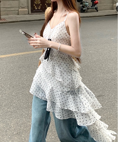 gossip!ロサンゼルス(ゴシップロサンゼルス)の「「Y2Kガーリー」ドットティアードフリルキャミワンピース(ワンピース・レディース・ホワイト・FREE)」の1枚目の写真
