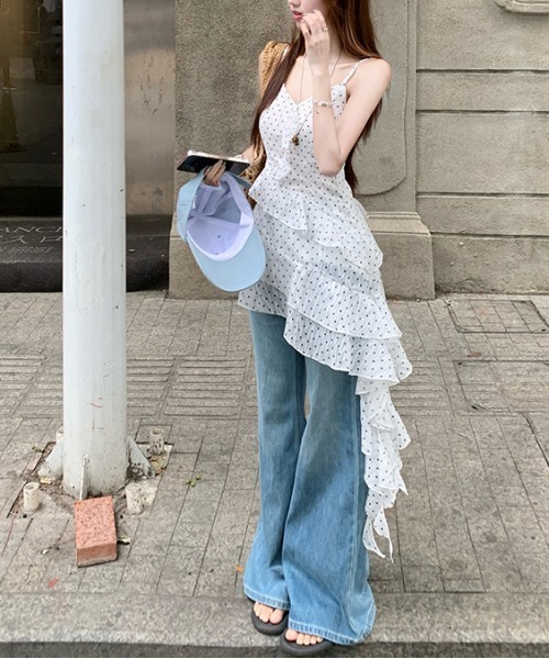 gossip!ロサンゼルス(ゴシップロサンゼルス)の「「Y2Kガーリー」ドットティアードフリルキャミワンピース(ワンピース・レディース・ホワイト・FREE)」の10枚目の写真