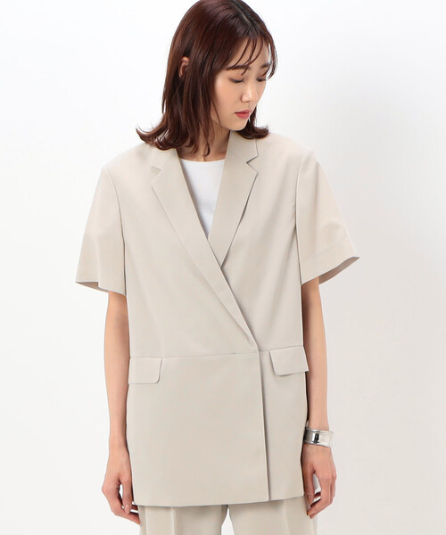 COMME CA（コムサ）の「【セットアップ対応】ドライトリアセクロス 半袖ジャケット（テーラードジャケット・レディース・ベージュ/グリーン・9号）」の2枚目の写真