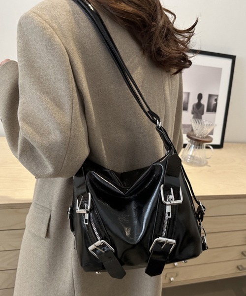 shoppinggo(ショッピングゴー)の「ショルダーバッグ 2way リュック(ショルダーバッグ・レディース・ワインレッド/キャメル/ブラウン/ブラック・FREE)」の1枚目の写真