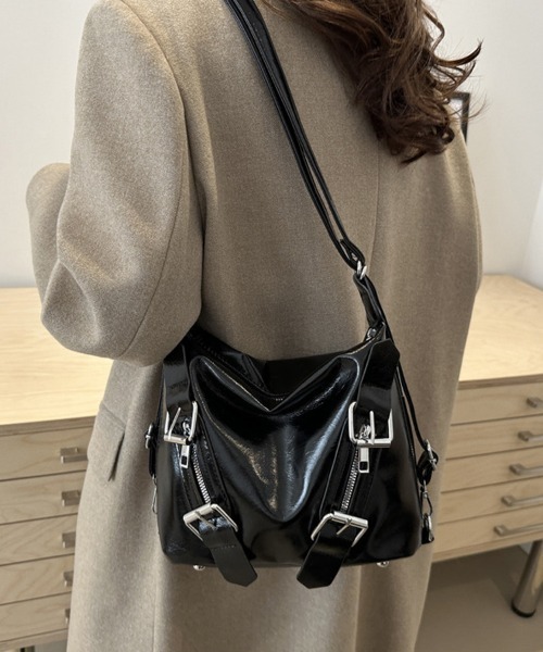 shoppinggo(ショッピングゴー)の「ショルダーバッグ 2way リュック(ショルダーバッグ・レディース・ワインレッド/キャメル/ブラウン/ブラック・FREE)」の14枚目の写真