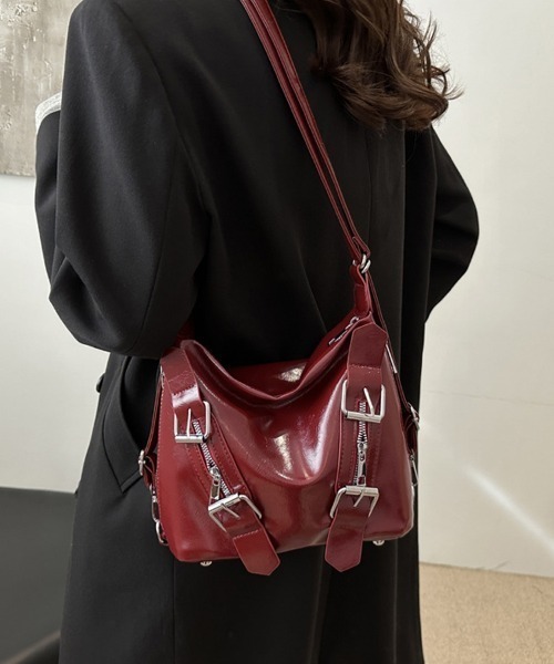 shoppinggo(ショッピングゴー)の「ショルダーバッグ 2way リュック(ショルダーバッグ・レディース・ワインレッド/キャメル/ブラウン/ブラック・FREE)」の18枚目の写真