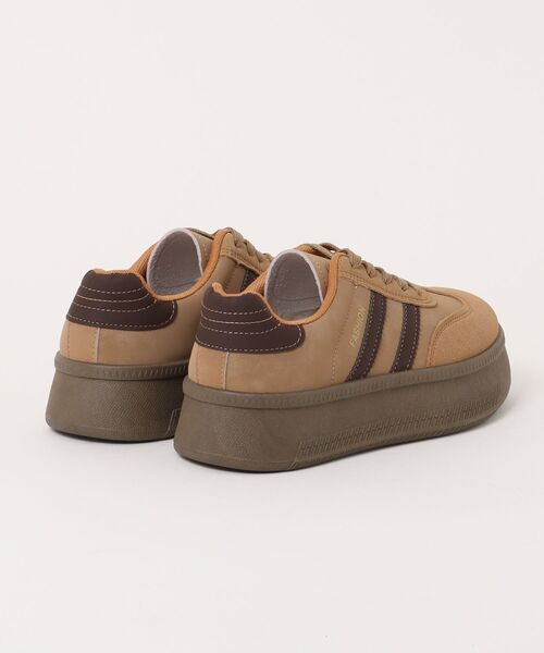 STYLEBLOCK（スタイルブロック）の「サイドライン厚底スニーカー（スニーカー・レディース・ブラック/ブラウン/レッド・38/39/35/36/37/40）」の4枚目の写真