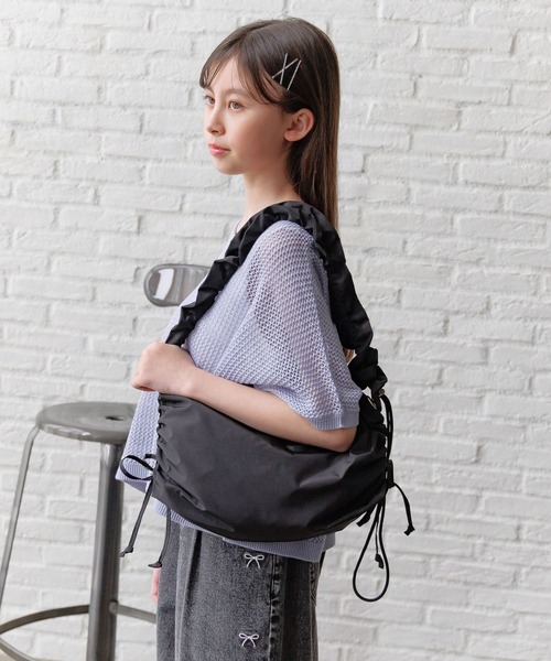 GLOBAL WORK（グローバルワーク）の「クシュクシュリボンショルダー/492580（ショルダーバッグ・キッズ・アイボリー/ブラック・ONE SIZE）」の7枚目の写真