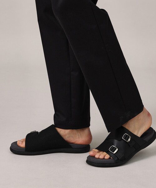 TAKEO KIKUCHI（タケオキクチ）の「コンビスライドサンダル（サンダル・メンズ・ブラック/ダークブラウン・60/70）」の8枚目の写真