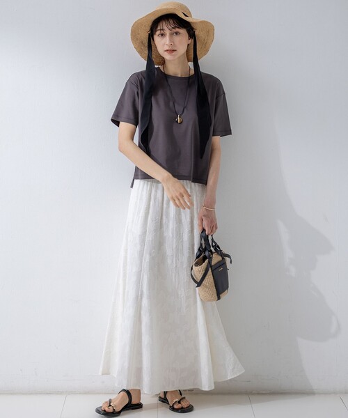 23区 S(ニジュウサンクチイサイサイズ)の「【速乾性/汗じみ防止】半袖 クロップド IT Tシャツ(Tシャツ/カットソー・レディース・ホワイト系/ダークブラウン系/スカイブルー系/ライトオレンジ系/ベージュ系・32)」の12枚目の写真